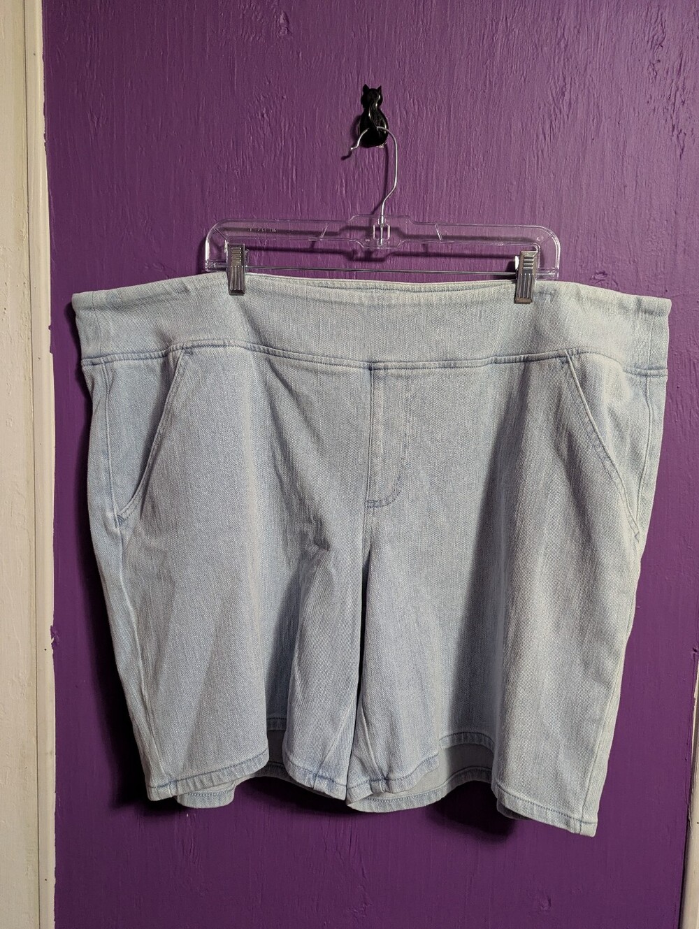 💜 Belle By Kim Gravel Light Wash Pull On Stretch Jean Shorts 28 5X